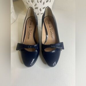 Pour la victorie women shoes  size 6